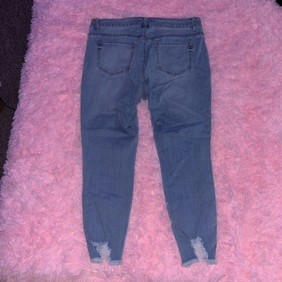 Ripped skinny jeans - Picture 3 of 4